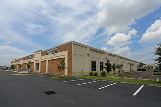 Plus de détails pour 8800-8824 E Adamo Dr, Tampa, FL - Industriel/Logistique à louer