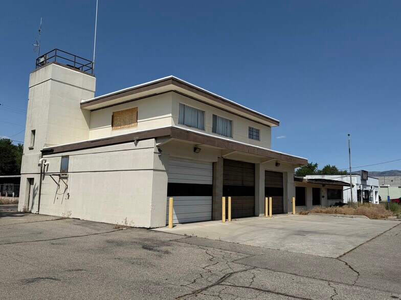 4422 W Overland Rd, Boise, ID à vendre - Photo de l’immeuble – Image 2 sur 12
