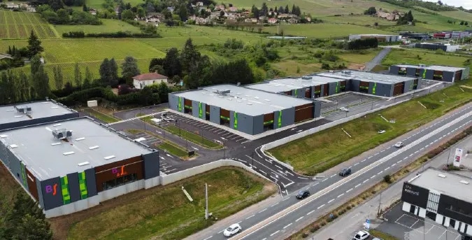 Local d'activités dans Anse à vendre - Photo de l’immeuble – Image 2 sur 7