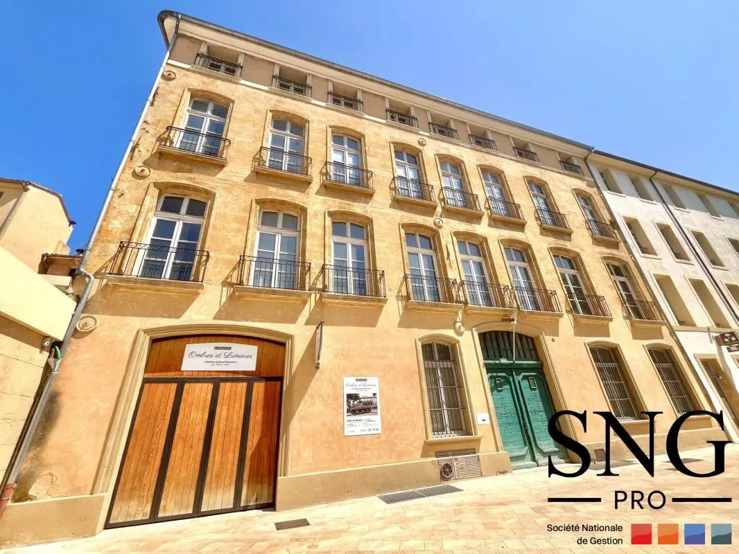 6 Place Jeanne D'Arc, Aix-en-Provence à louer Photo de l’immeuble– Image 1 sur 31