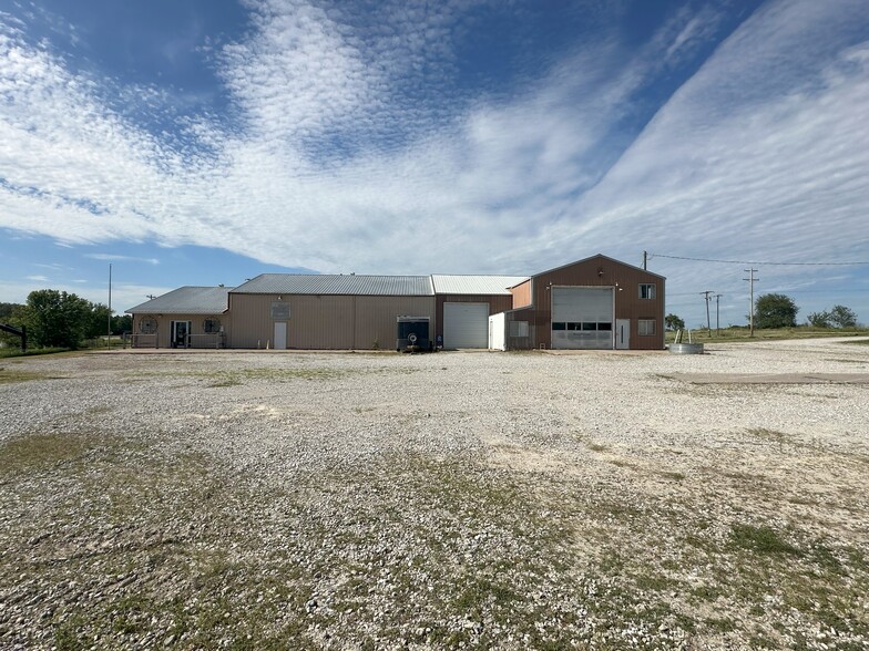 25043 Dogwood Ln, Kirksville, MO à vendre - Photo de l’immeuble – Image 2 sur 16