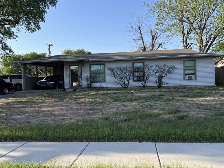 391 Charcliff Dr, San Antonio, TX à vendre - Photo principale – Image 1 sur 1