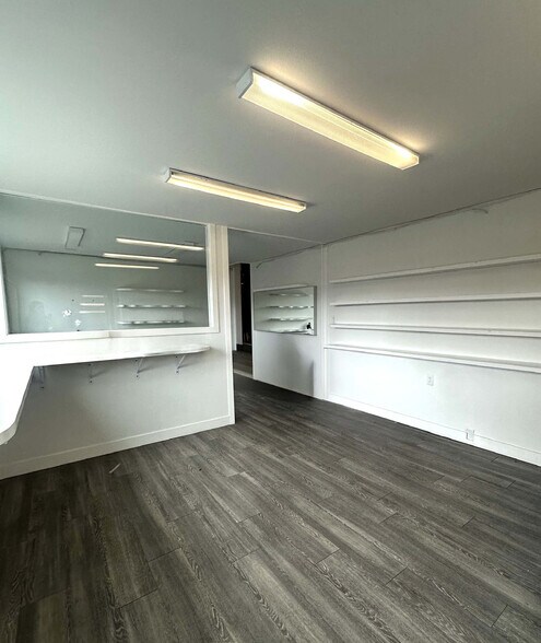 24-28 W 7th Ave, Vancouver, BC à louer - Photo intérieure – Image 3 sur 6