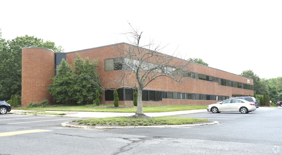 123 Franklin Corner Rd, Lawrenceville, NJ à louer - Photo de l’immeuble – Image 1 sur 17