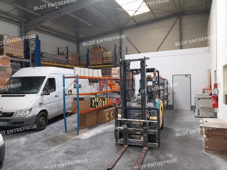 27 Rue Louis Marcel Dassault, Sainte-Luce-sur-Loire à louer - Photo intérieure – Image 2 sur 12