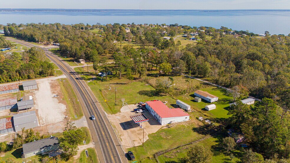 9510 US Highway 190 E, Pointblank, TX à vendre - Photo de l’immeuble – Image 3 sur 16