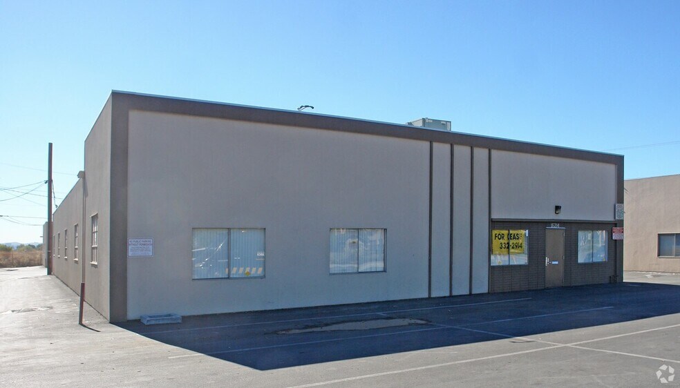 16214 Arrow Hwy, Irwindale, CA à vendre - Photo de l’immeuble – Image 3 sur 13