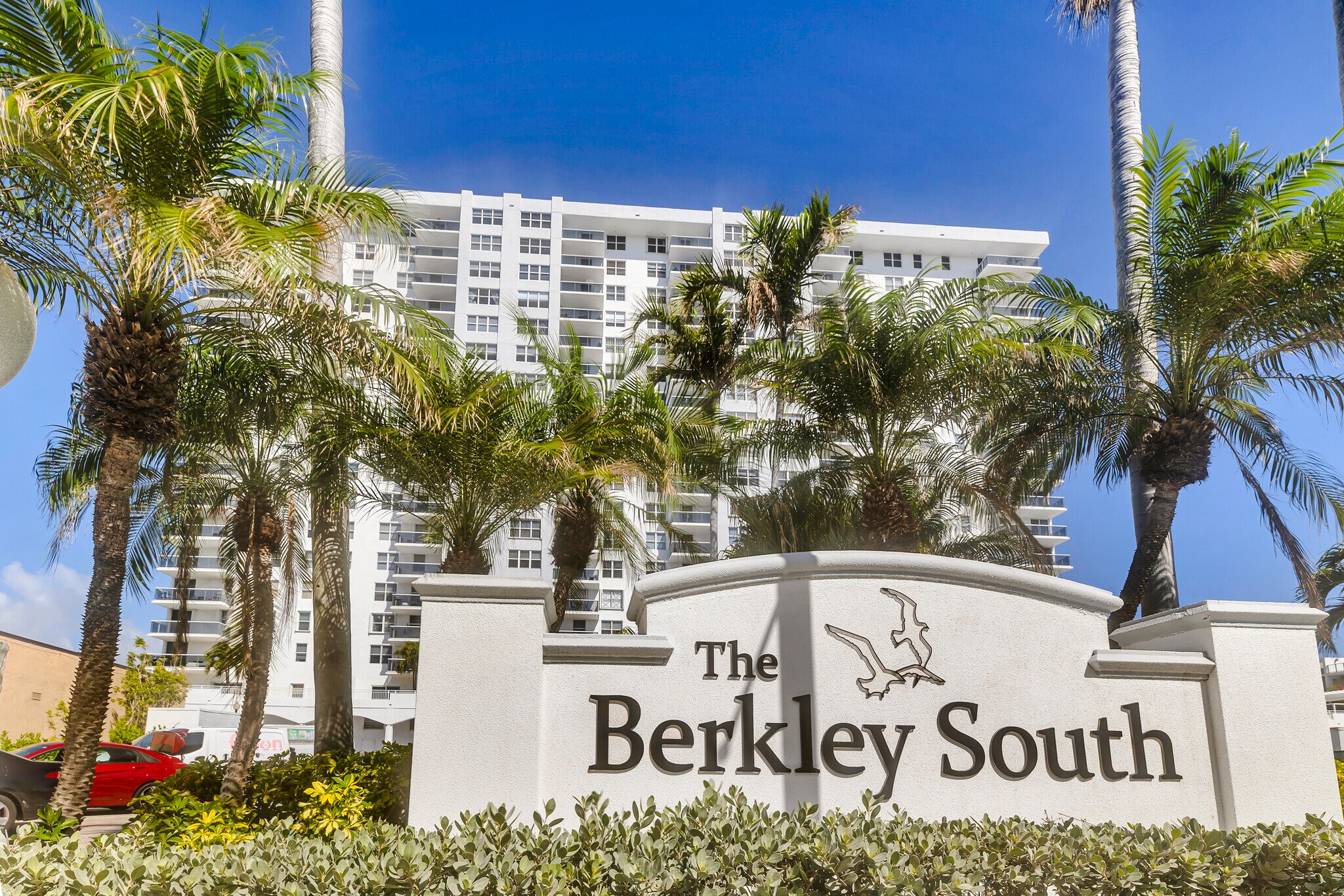 3015 N ocean Blvd, Fort Lauderdale, FL à vendre Photo principale– Image 1 sur 11