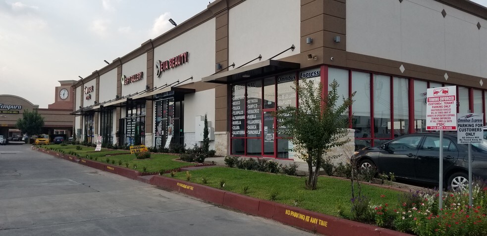 6580 Southwest Fwy, Houston, TX à louer - Autre – Image 1 sur 7