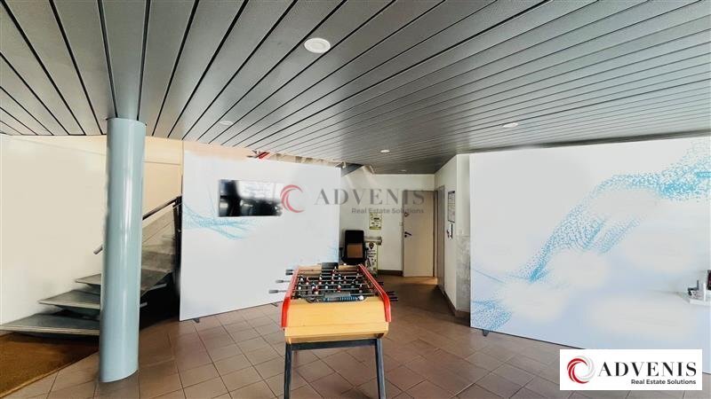 Bureau dans Gradignan à louer - Hall d’entrée – Image 2 sur 12
