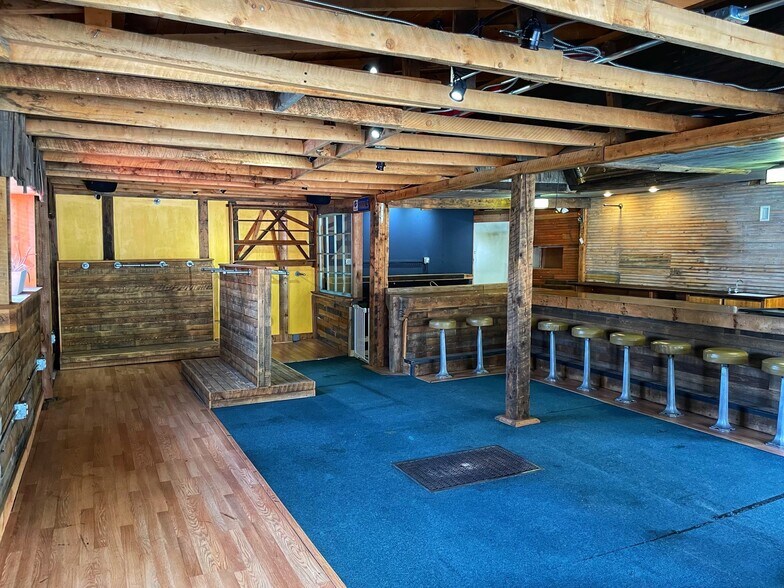 1743 Miner St, Idaho Springs, CO à vendre - Photo intérieure – Image 3 sur 37
