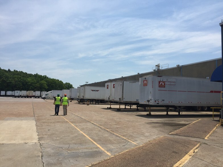 550 Gulf Line Rd, Pearl, MS à louer - Photo principale – Image 1 sur 2