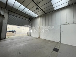 Local d’activités dans Villenoy à louer Photo de l’immeuble– Image 2 sur 7