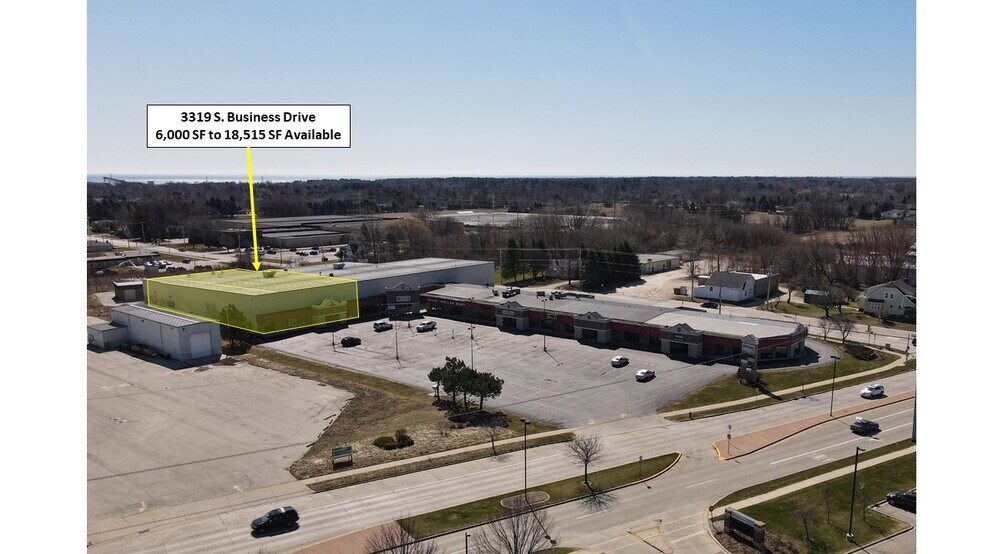 3319-3321 S Business Dr, Sheboygan, WI à louer - Photo de l’immeuble – Image 2 sur 5