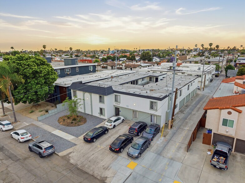 4744 Hawley Blvd, San Diego, CA à vendre - Photo de l’immeuble – Image 2 sur 24