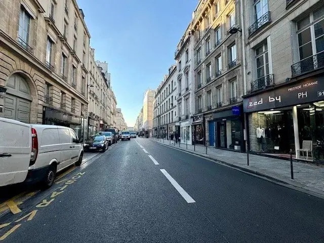 Local commercial dans Paris à louer Photo de l’immeuble– Image 1 sur 3