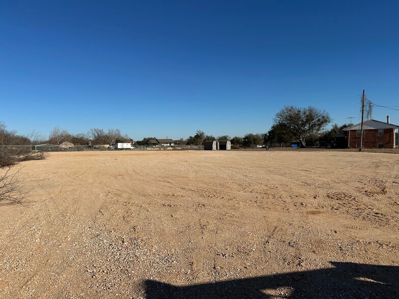 701 Patriot Way, Georgetown, TX à louer - Photo de l’immeuble – Image 3 sur 4