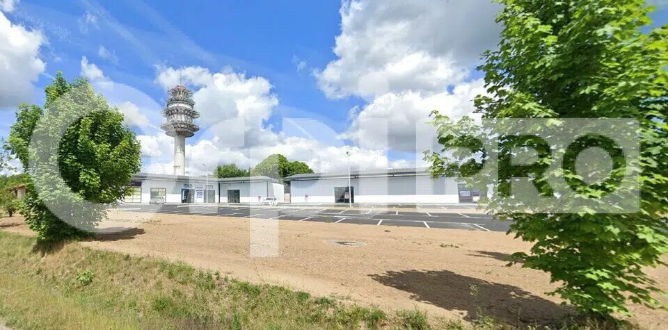 Local commercial dans Boisseuil à louer - Photo de l’immeuble – Image 3 sur 4