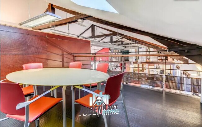 Plus de détails pour Bureau à vendre