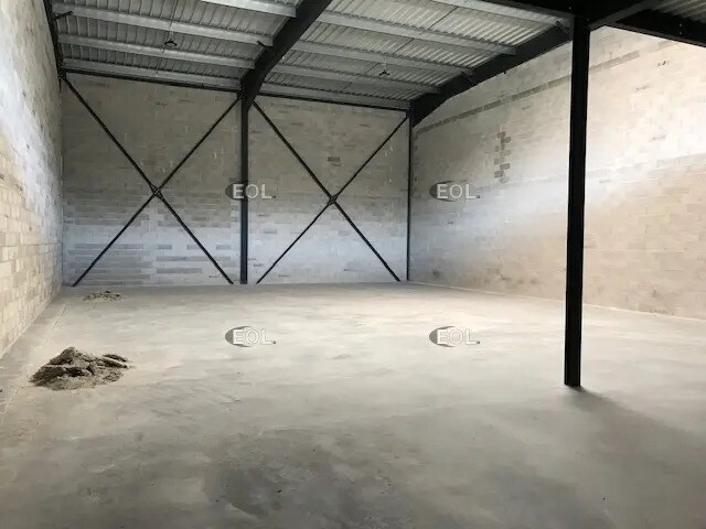 Local d’activités dans Meyreuil à louer - Photo intérieure – Image 2 sur 8