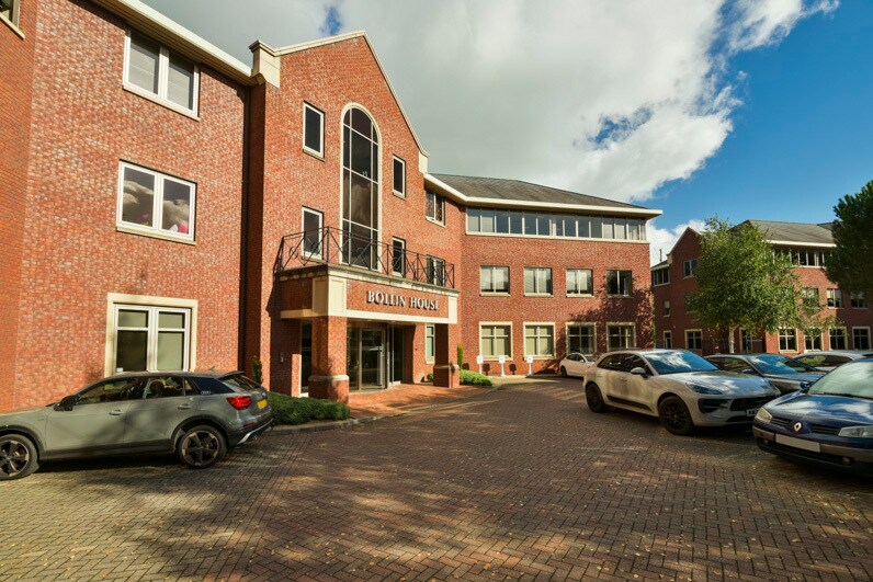 Bollin Walk, Wilmslow à louer - Photo de l’immeuble – Image 2 sur 12