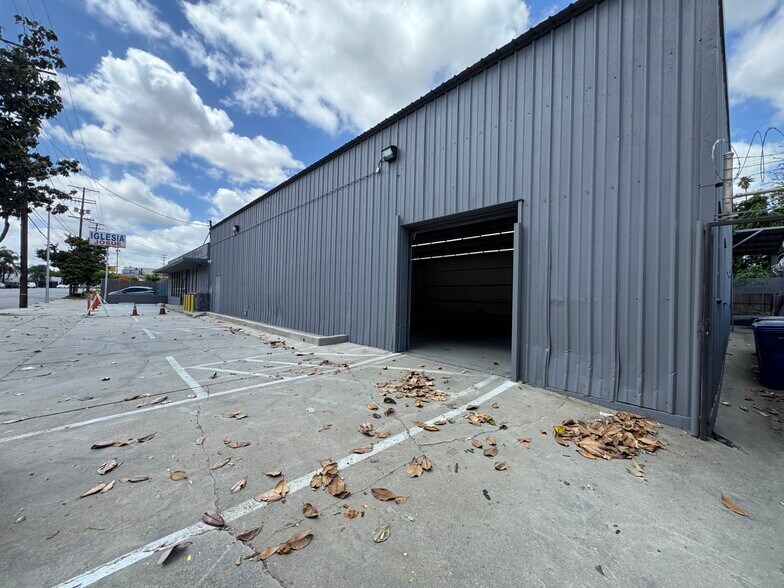 4757 Valley Blvd, Los Angeles, CA à louer - Photo de l’immeuble – Image 2 sur 14