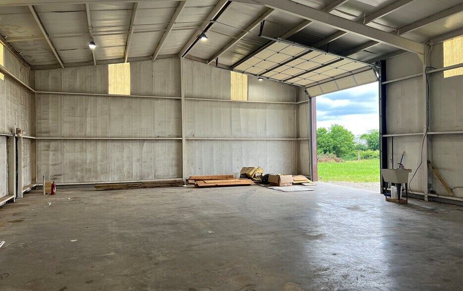 218 Apple Blossom Ave, Lowell, AR à louer - Photo de l’immeuble – Image 2 sur 6