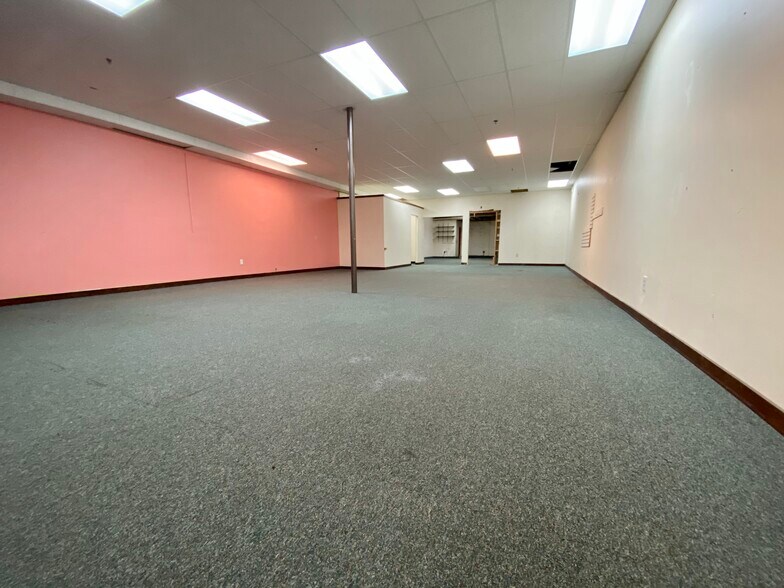 9131 Glacier Hwy, Juneau, AK à louer - Photo de l’immeuble – Image 2 sur 4
