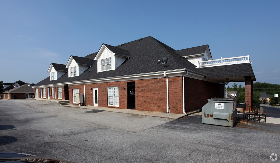 125 Eagles Walk, Stockbridge, GA à louer - Photo de l’immeuble – Image 2 sur 8