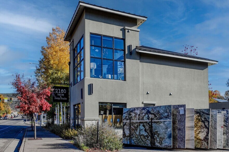 2180 Main Ave, Durango, CO à vendre - Photo de l’immeuble – Image 1 sur 19