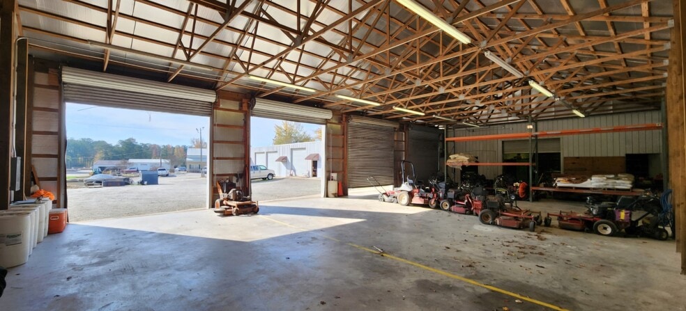 211 Stewart Rd, Sharpsburg, GA à louer - Photo intérieure – Image 3 sur 3