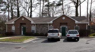 Plus de détails pour 3709 W Market St, Greensboro, NC - Bureau à vendre