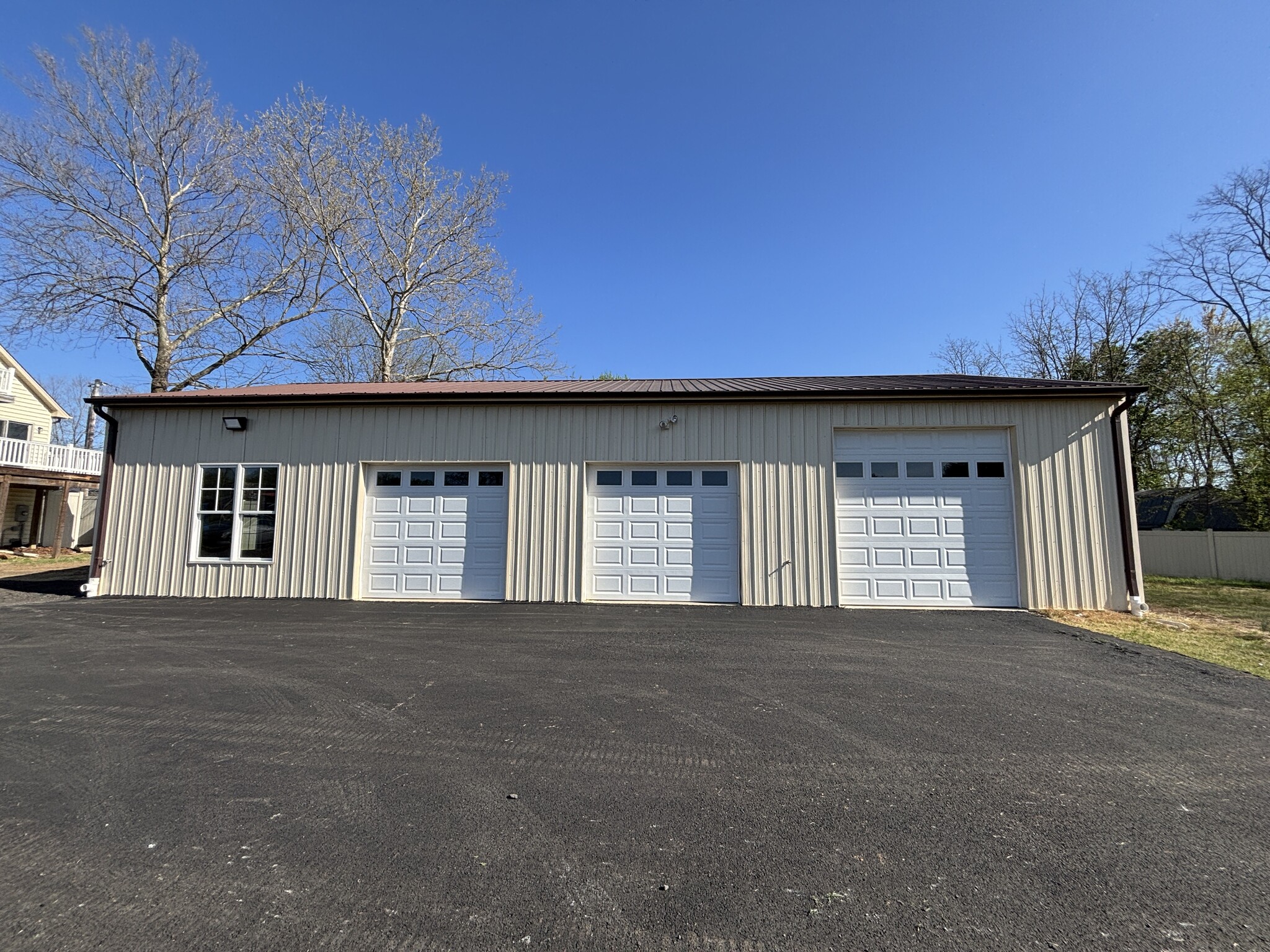 28795 Three Notch Rd, Mechanicsville, MD à louer Photo principale– Image 1 sur 17