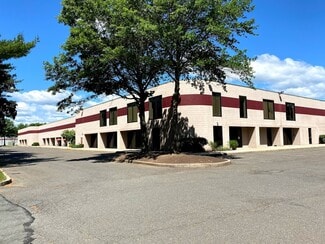 Plus de détails pour 300 Corporate Dr, Blauvelt, NY - Industriel/Logistique à louer