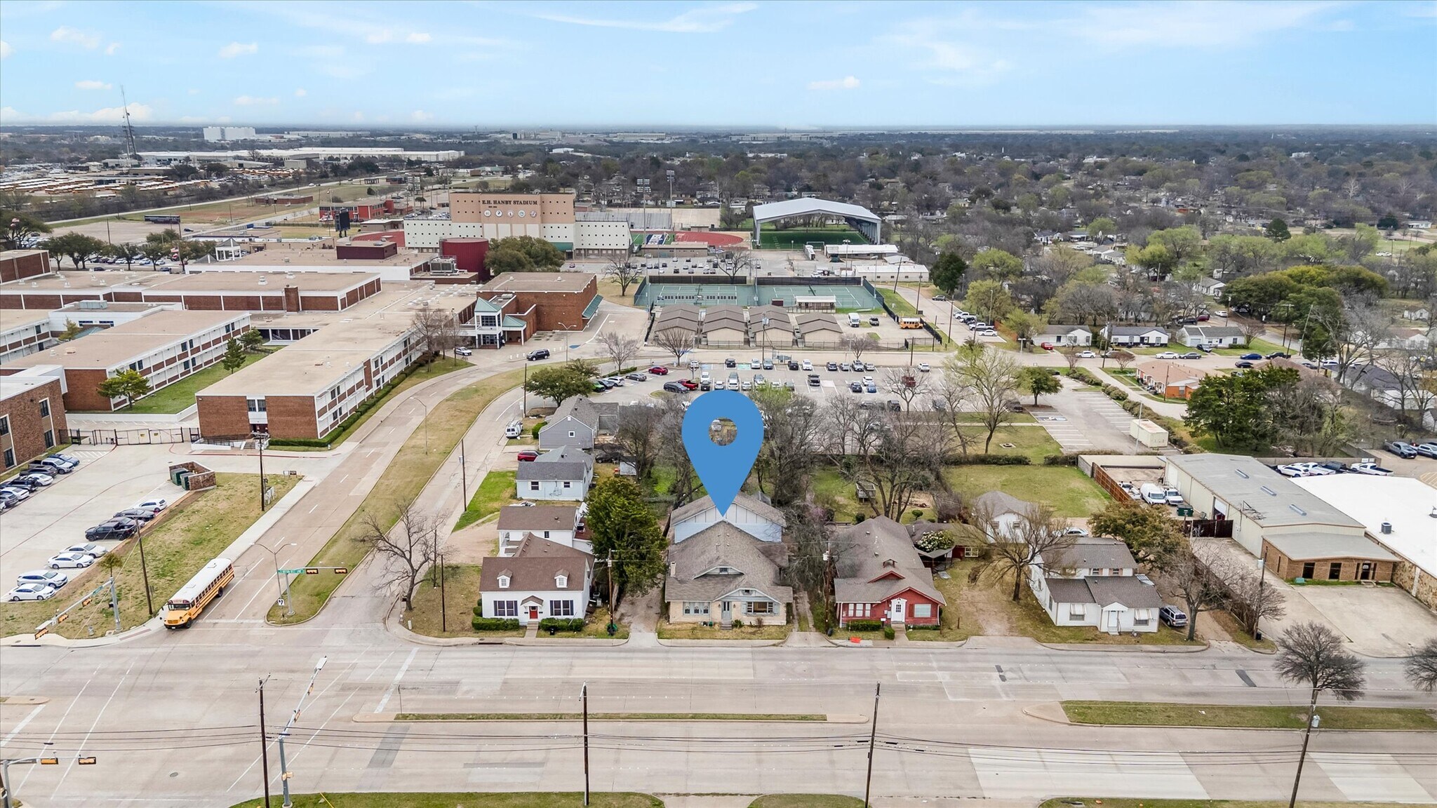 406 S Bryan Belt Line Rd, Mesquite, TX à vendre Photo de l’immeuble– Image 1 sur 6
