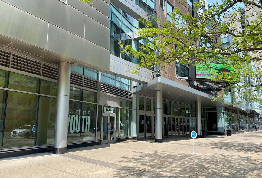 221 Trumbull St, Hartford, CT à louer - Photo de l’immeuble – Image 3 sur 7