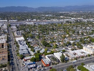 Plus de détails pour 14041 Sherman Way, Van Nuys, CA - Bureau à vendre