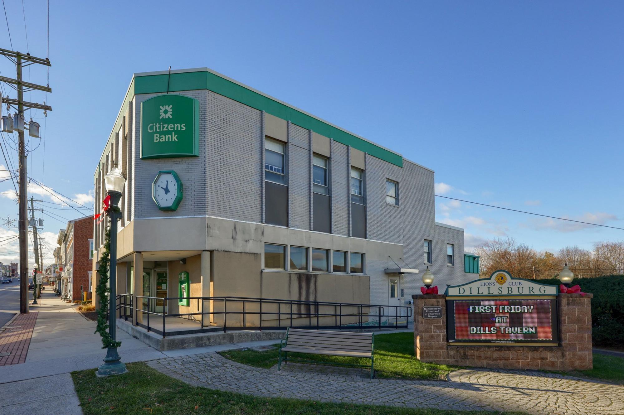 4 S Baltimore St, Dillsburg, PA à louer Photo de l’immeuble– Image 1 sur 12