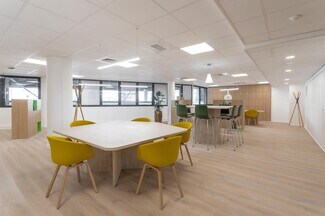 Plus de détails pour 23 Rue Crépet, Lyon - Bureau à louer