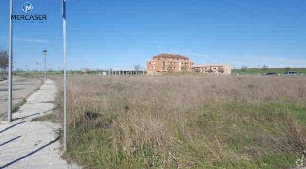 Terrain dans Villanueva de la Torre, Guadalajara à vendre - Photo principale – Image 1 sur 2