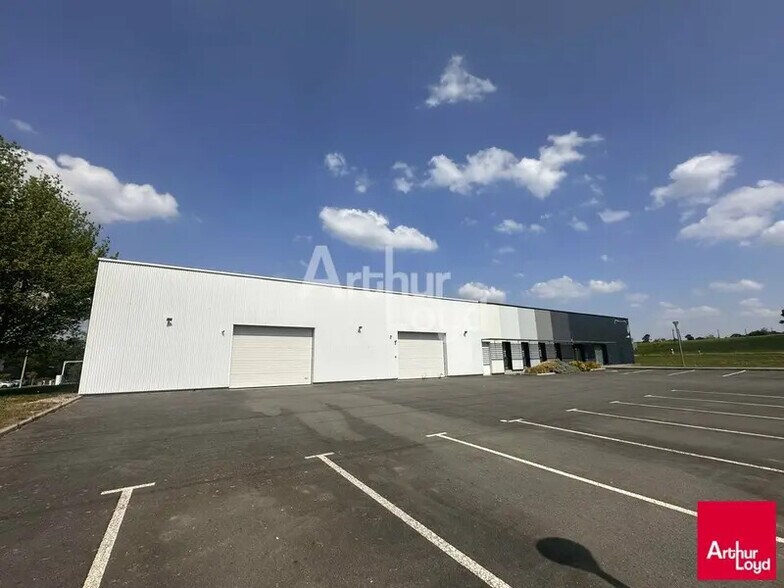 Industriel/Logistique dans Acigné à louer - Photo de l’immeuble – Image 2 sur 8