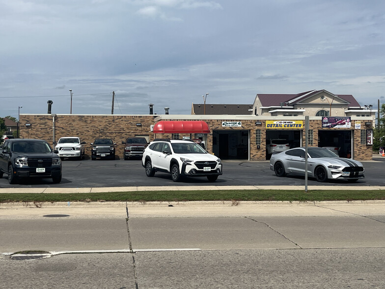 210 W Oakland Ave, Austin, MN à vendre - Photo de l’immeuble – Image 3 sur 8