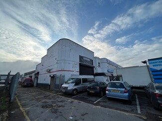 Plus de détails pour Braintree Rd, Ruislip - Local d’activités à vendre