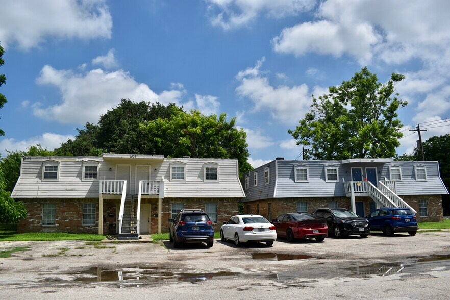 1500-1502 Oleander Dr, La Marque, TX à vendre - Photo de l’immeuble – Image 3 sur 15