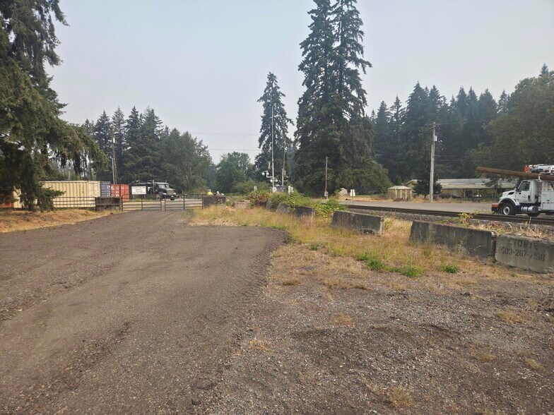 11611 SW Waldo Way, Sherwood, OR à louer - Photo de l’immeuble – Image 2 sur 4