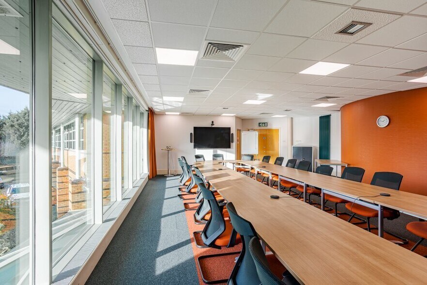 Gallows Hl, Warwick à louer - Photo de l’immeuble – Image 3 sur 6