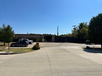 Plus de détails pour 609 S 4th Ave, Mansfield, TX - Industriel/Logistique à louer