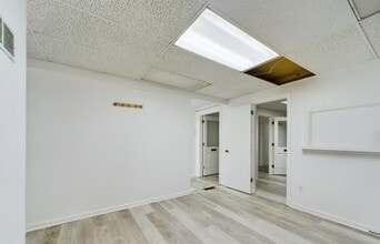 68 Westfield St, West Springfield, MA à louer Photo intérieure– Image 2 sur 7