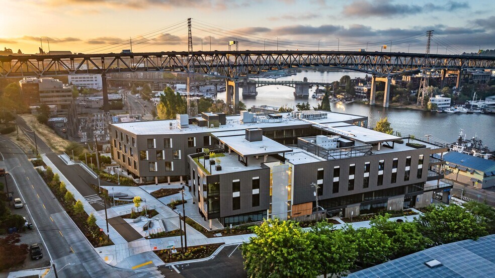 3800 Latona Ave NE, Seattle, WA à louer - Photo de l’immeuble – Image 2 sur 10