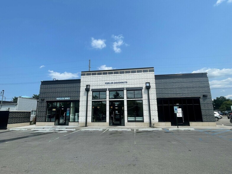 8130 Calumet Ave, Munster, IN à louer - Photo de l’immeuble – Image 2 sur 3